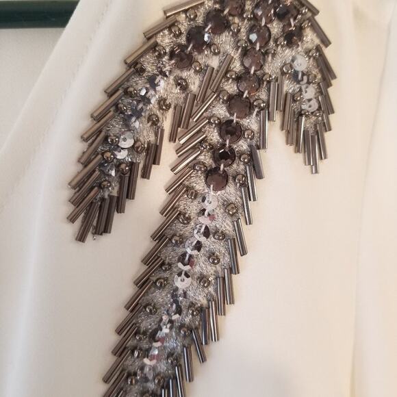 JENNIFER LOPEZ‎ feather epaulets bell sleeve blouse - Picture 11 of 11